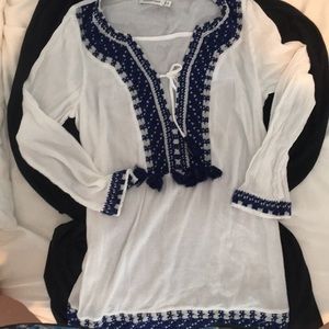 Vineyard Vines bathing suit coverup. Size M